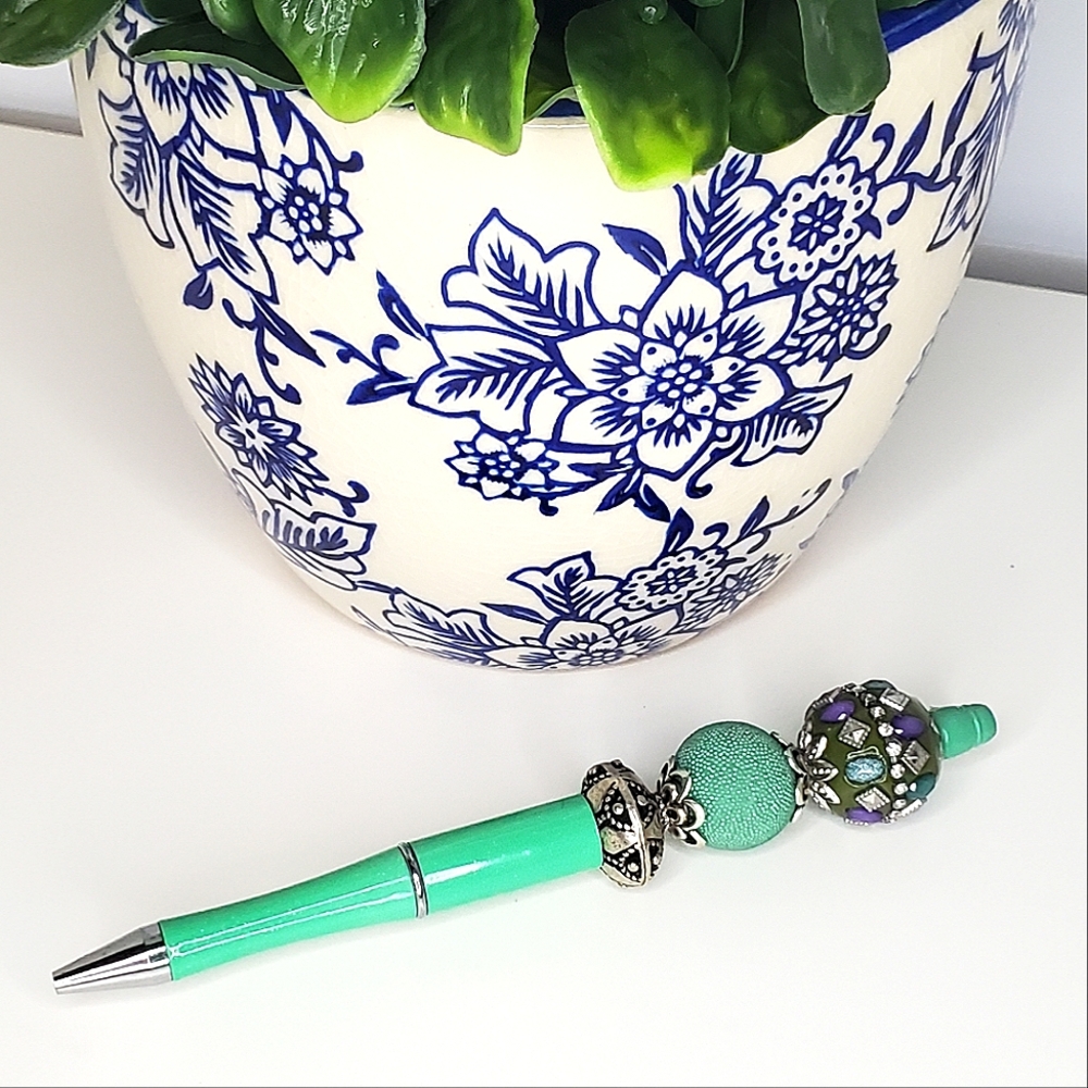 OCEAN MIST BEADED PEN